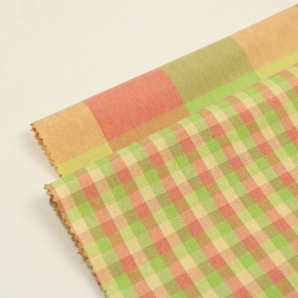 2枚セット 28*36 先染めチェック 布見本 019