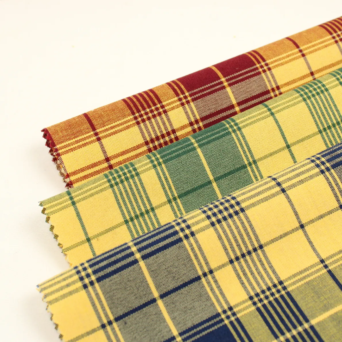 3枚セット 28*36 先染めチェック 布見本 001