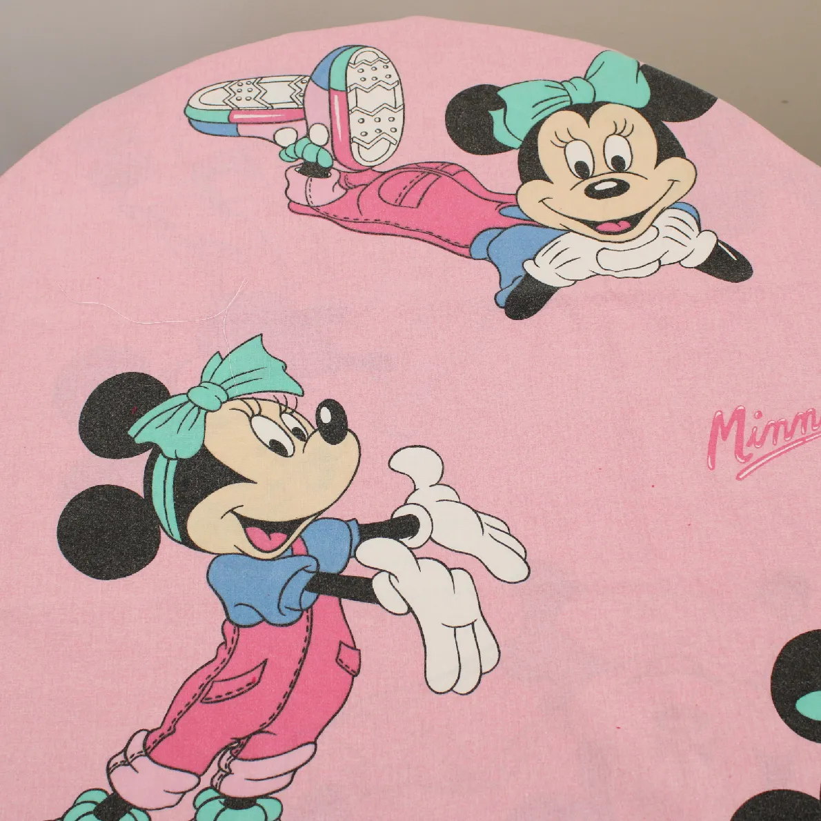 125*85 シーツ解体生地  ミニー オーバーオール 中柄