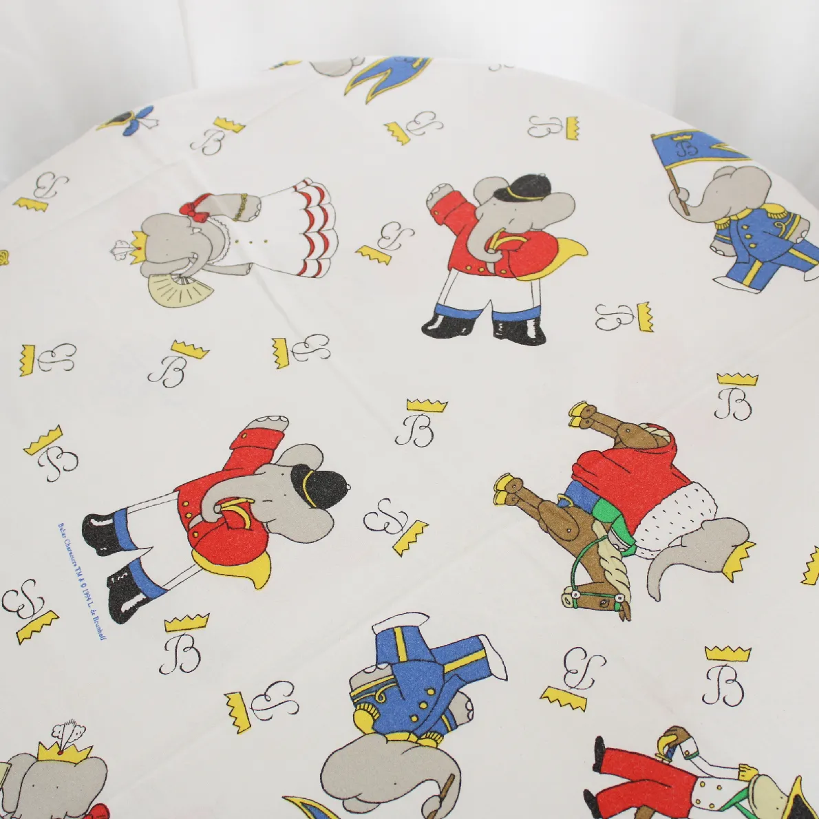 80*125 シーツ解体生地 ぞうのババール キングババール 王冠