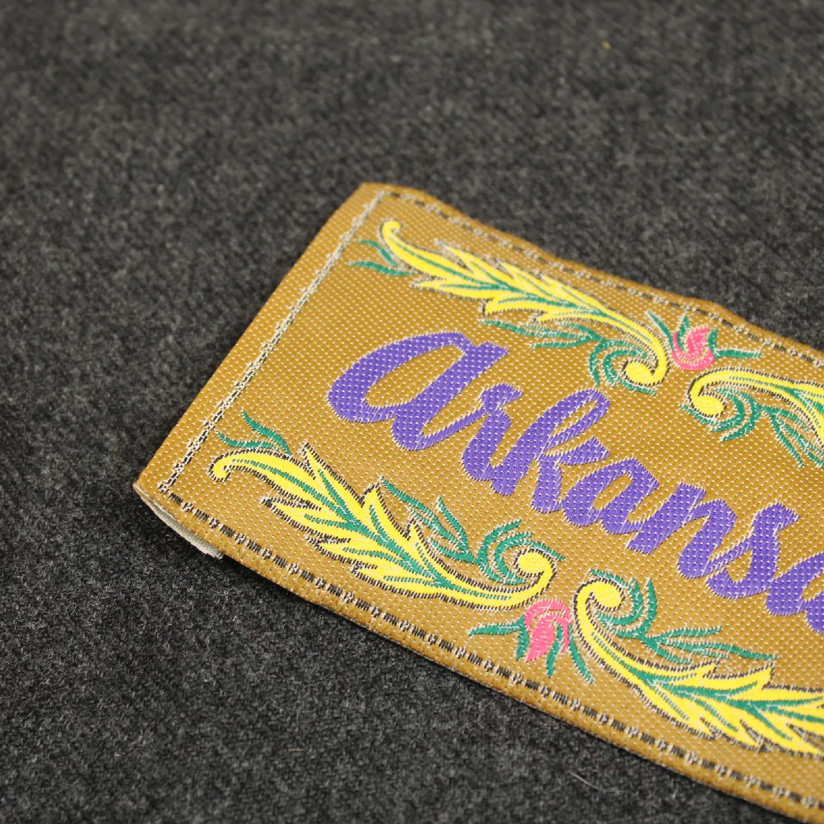 大きな刺繍タグ ARKANSAS