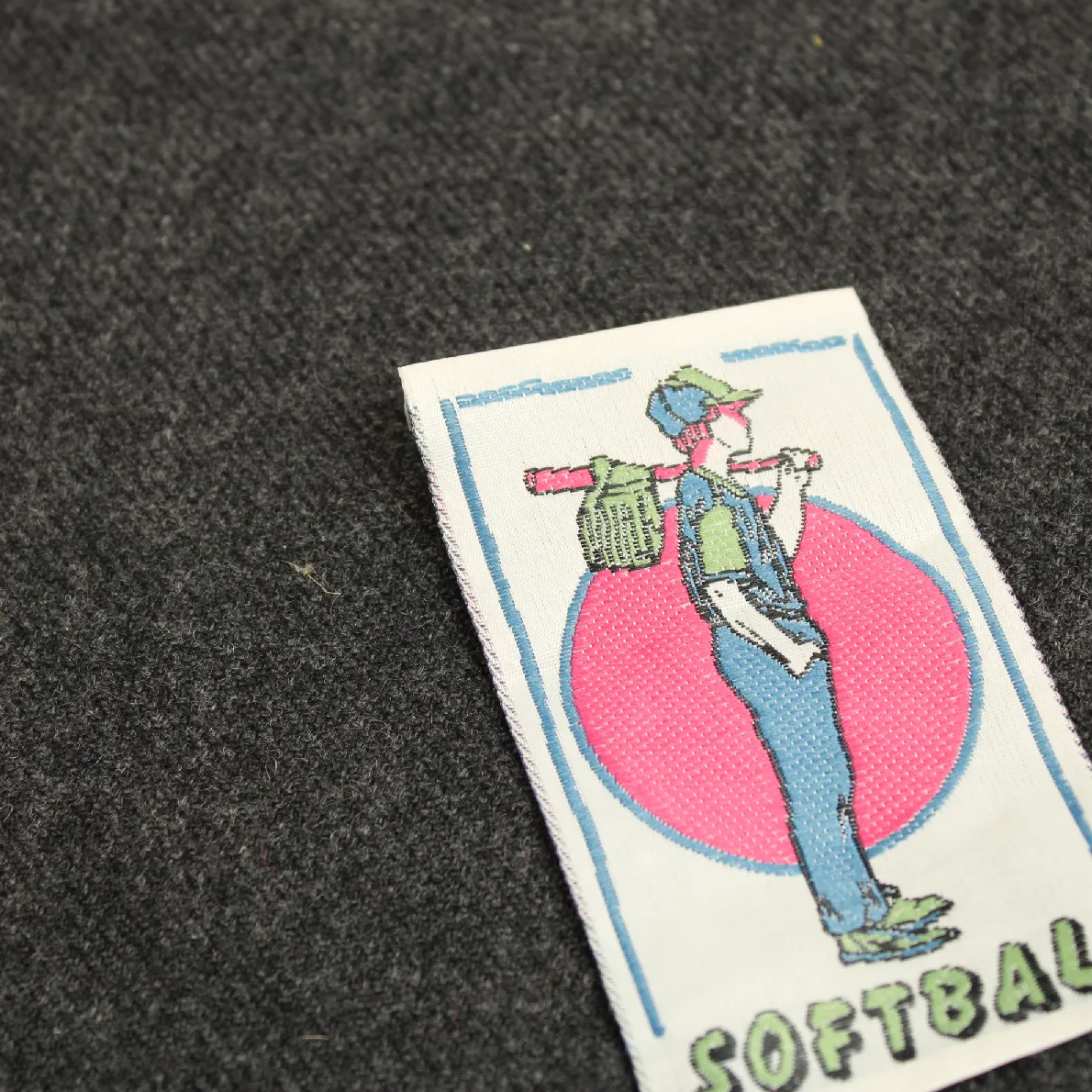刺繍タグ SOFTBALL