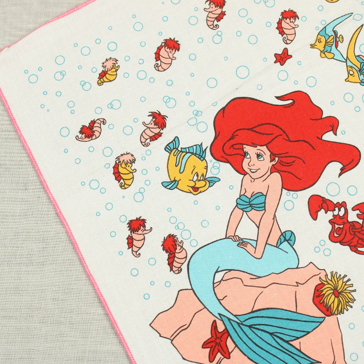 アリエルのハンカチ たつのおとしご ピンク