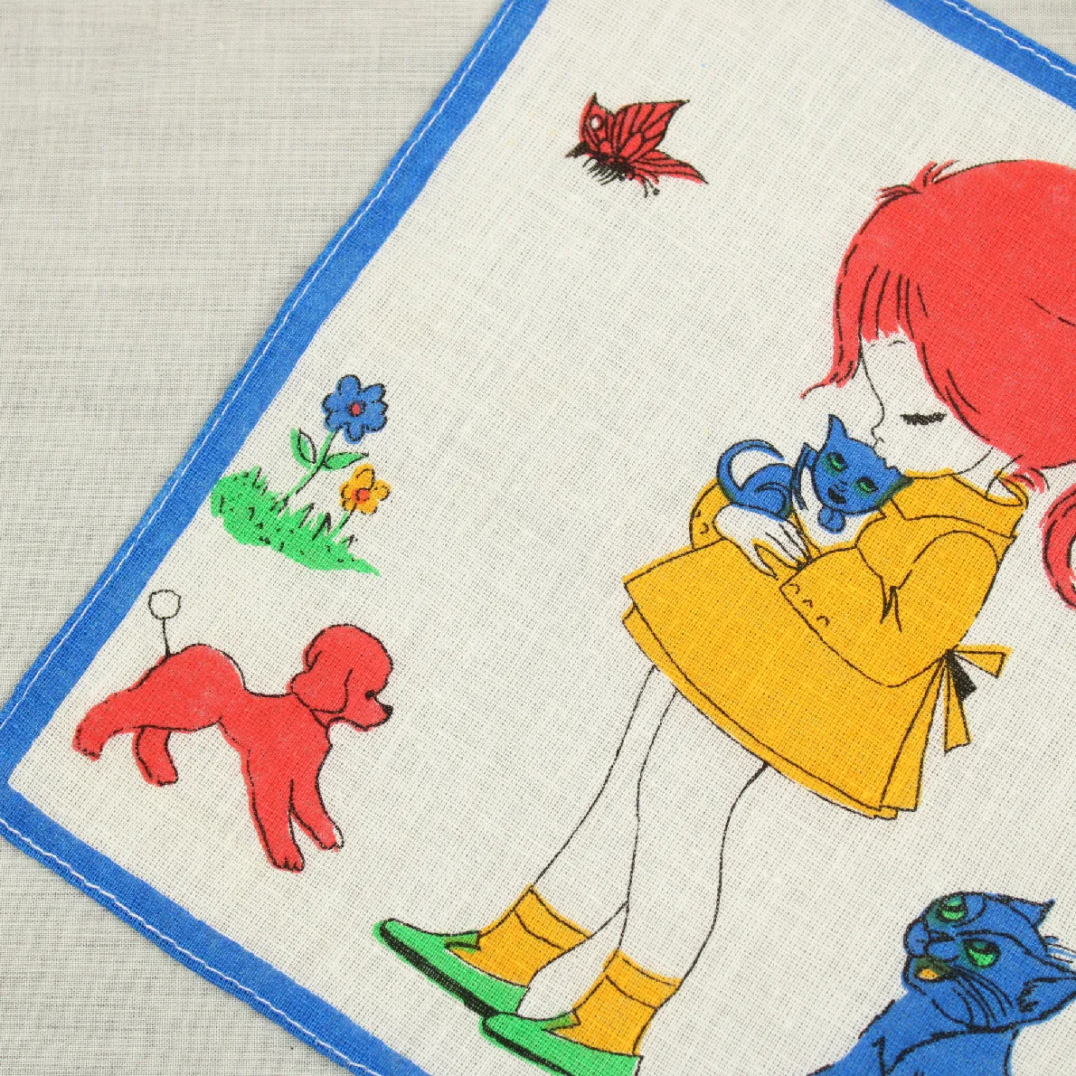 レトロハンカチ 少女と猫 ブルー