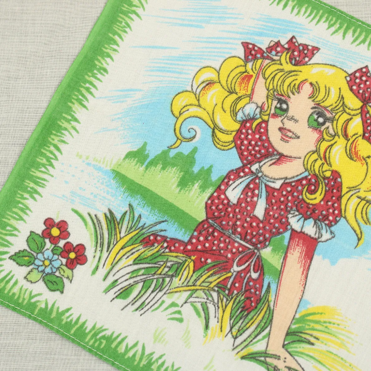 キャンディ・キャンディのハンカチ  赤ドット グリーン