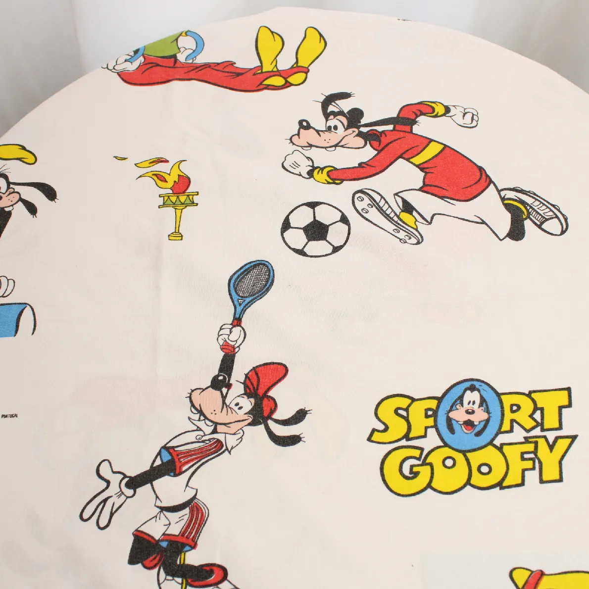 130*90 シーツ解体生地  グーフィー マルチスポーツ ロゴ