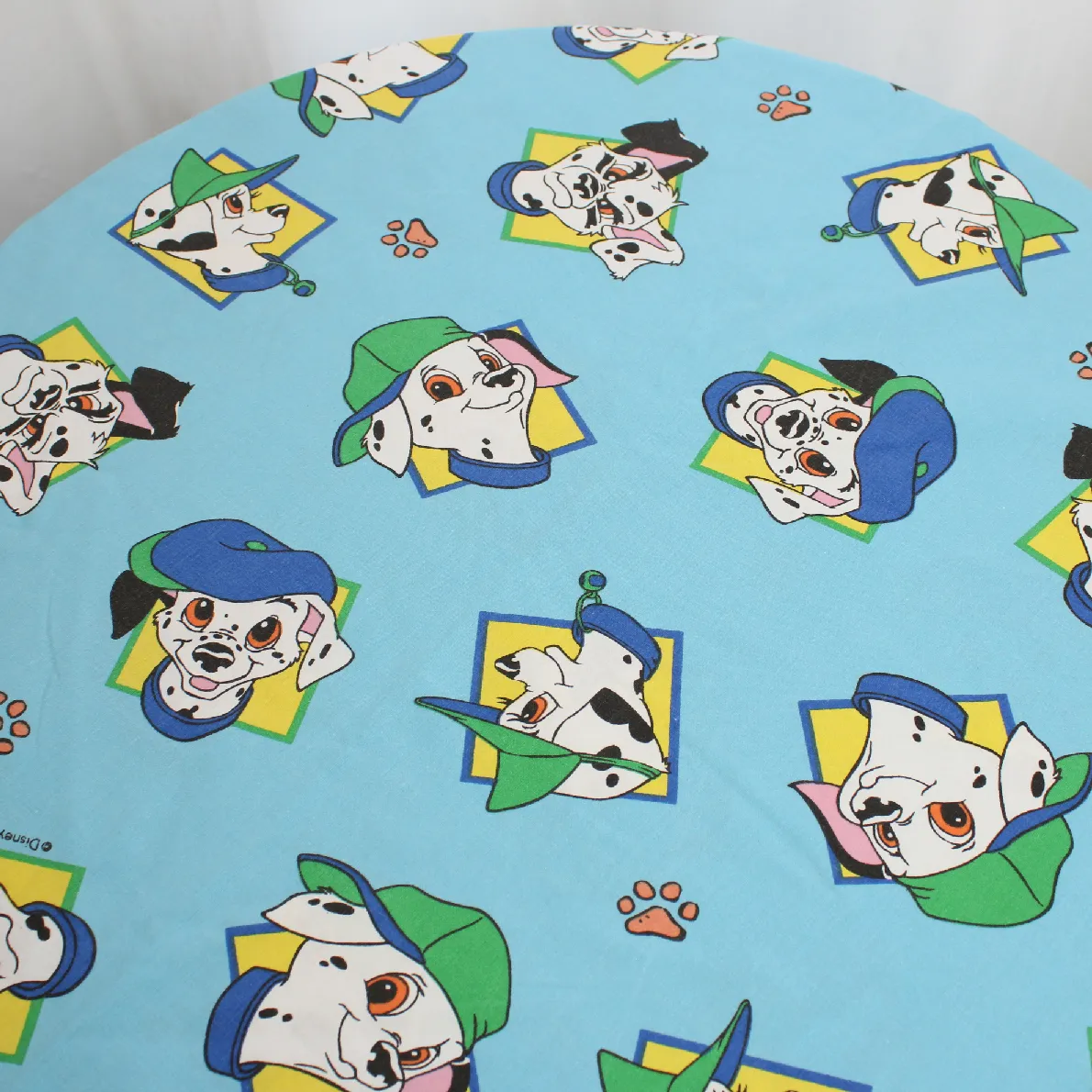 130*90 シーツ解体生地  101匹わんちゃん 帽子 ブルー