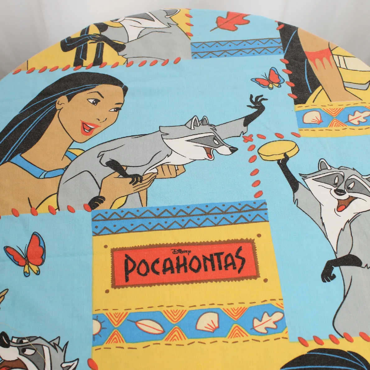 85*100 シーツ解体生地  ポカホンタス ミーコ おさげ イエロー