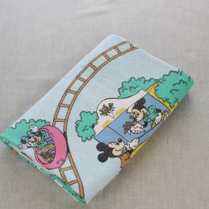 140*175 シーツ解体生地  ミッキー ミニー 遊園地 ブルー A