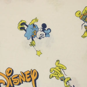 150*125 キルト解体生地  DISNEY ロゴ ミニー ドナルド ウィンター