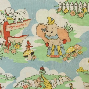 130*95 シーツ解体生地 ディズニー  アニマルズ ファーム ダンボ 三匹の子ブタ わんわん